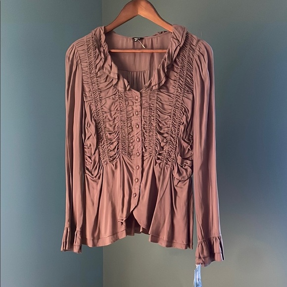 Lapis vintage  Draped Low-Back Peplum Blouse Ruffled Collar & Cuffs NWT - Picture 1 of 6